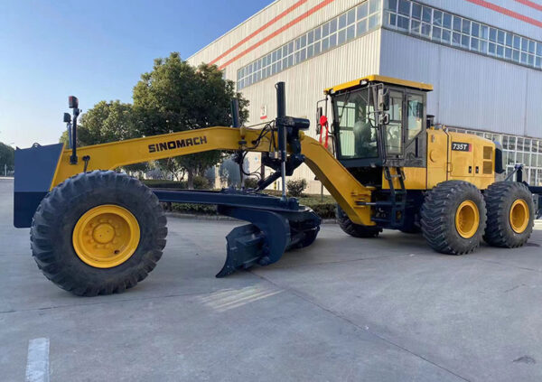 Автогрейдер 735T — изображение 2